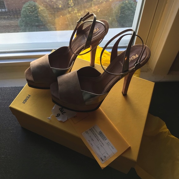 Fendi Heels - Picture 2 of 8